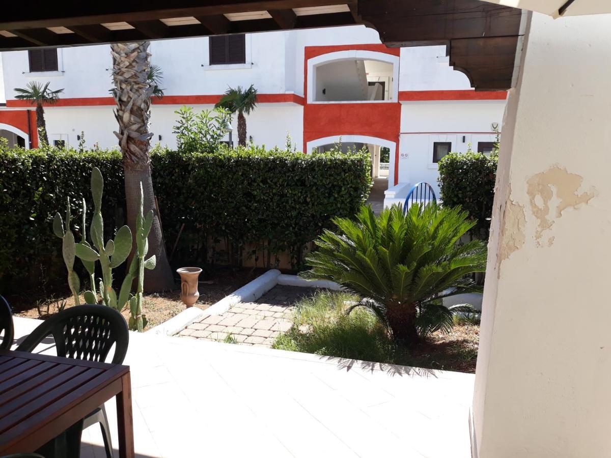 Villa In Villaggio Porto Cesareo Exterior photo